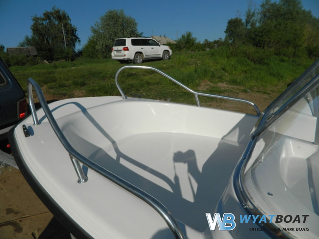Wyatboat-430DC (тримаран)